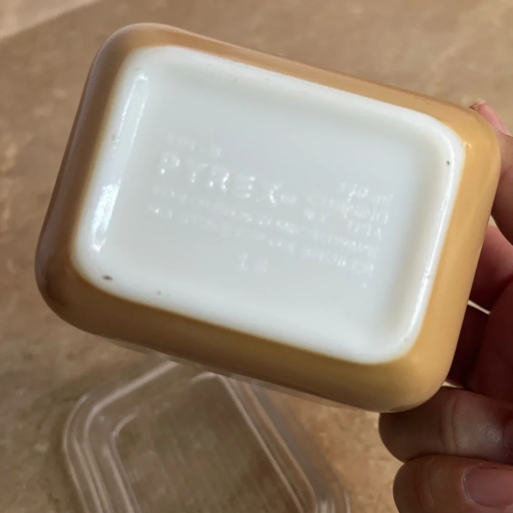 Vintage Pyrex Woodland Refrigerator Dish